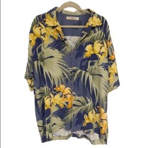 silk Tommy Bahama shirt - men’s